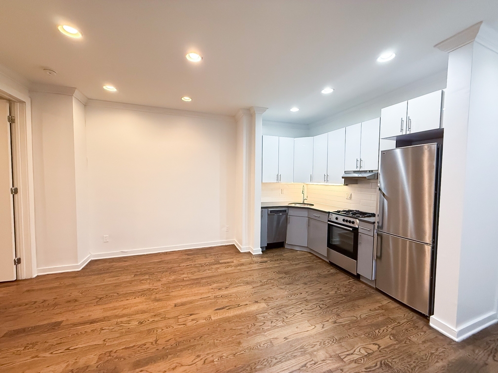 410 Eastern Parkway - Photo 6