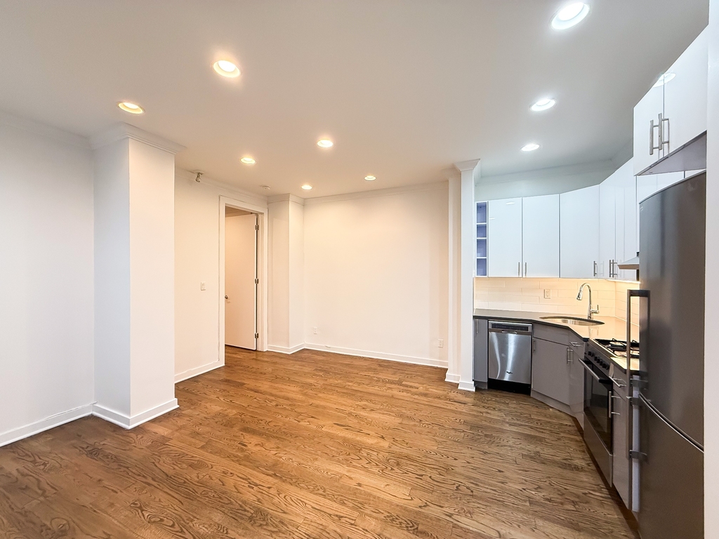 410 Eastern Parkway - Photo 0
