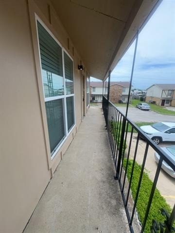 1104 Southmoor Drive - Photo 9