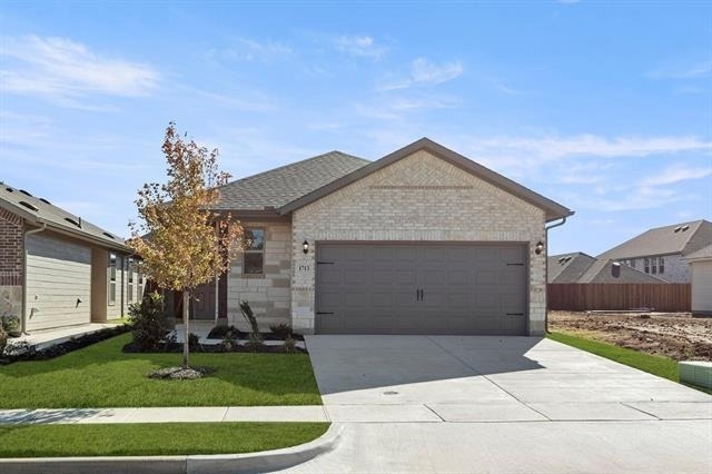 1713 Meadow Crest Drive - Photo 0