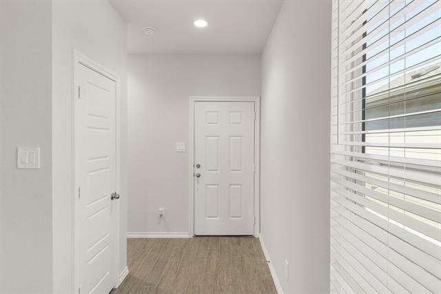 1713 Meadow Crest Drive - Photo 2