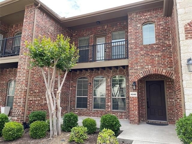4240 Comanche Drive - Photo 2