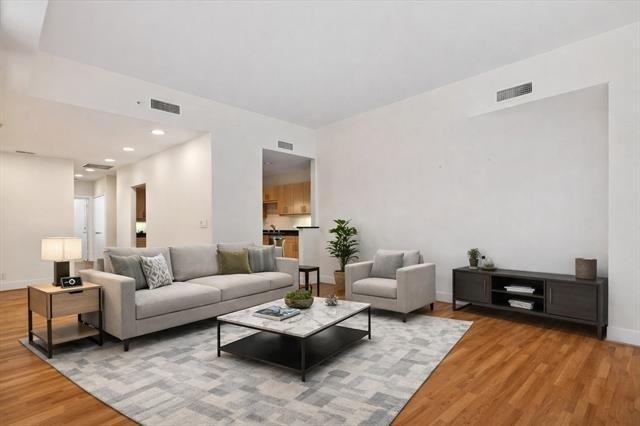 5055 Addison Circle - Photo 3