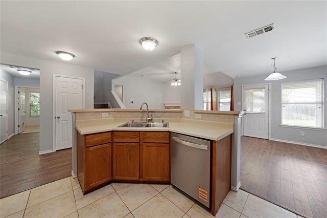 2105 Arthur Street - Photo 9