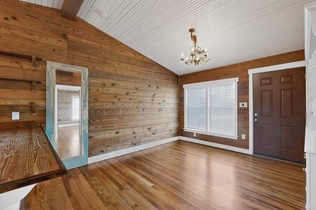 913 17th Street - Photo 5