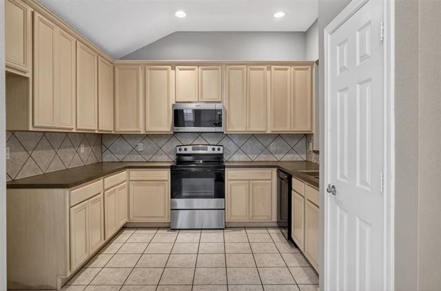 1105 Hidden Glade Drive - Photo 7