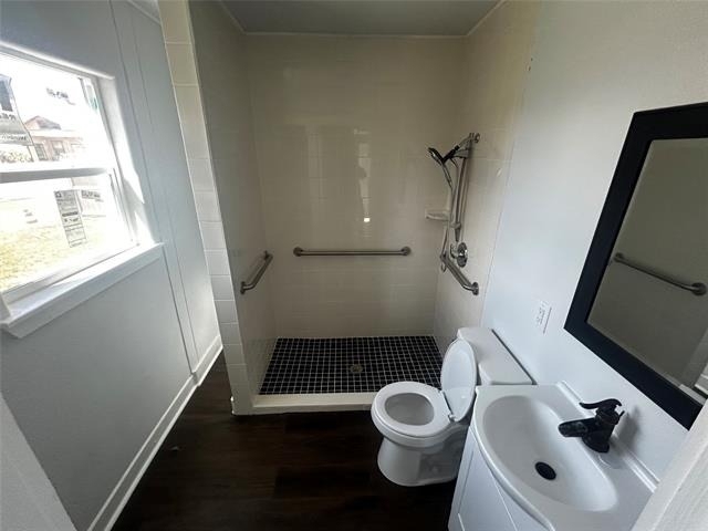 1742 Victoria Street - Photo 8