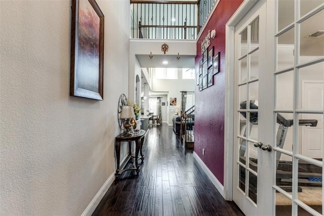 8609 Mccutchins Drive - Photo 3