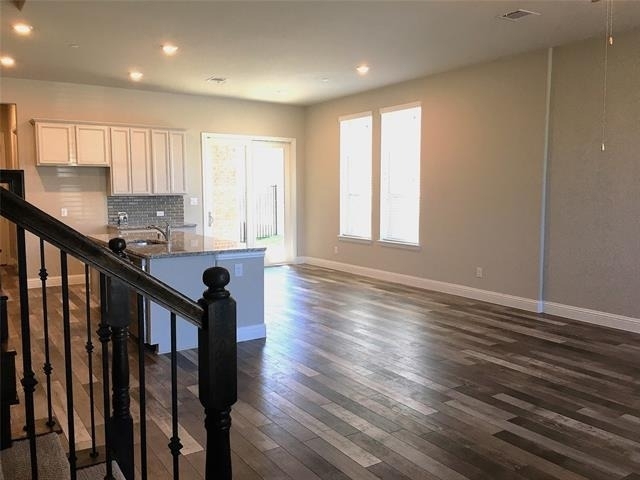 1353 Elaine Drive - Photo 12