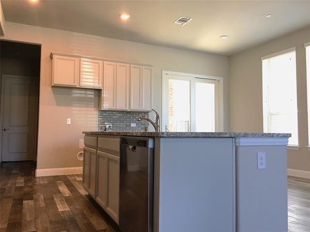 1353 Elaine Drive - Photo 7
