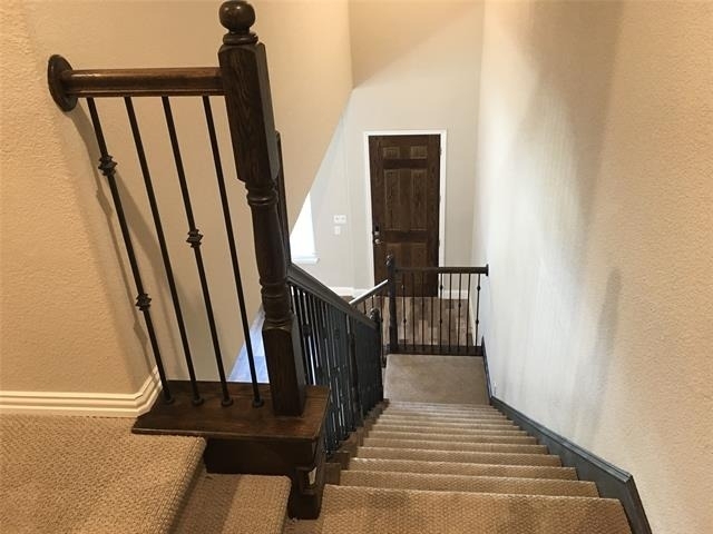 1353 Elaine Drive - Photo 22