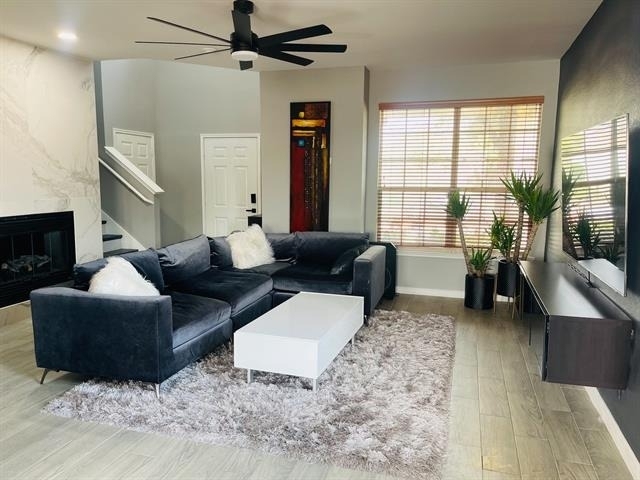516 Angela Lane - Photo 2
