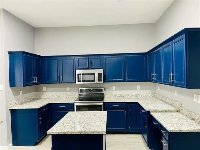 4513 Normandy Way - Photo 9