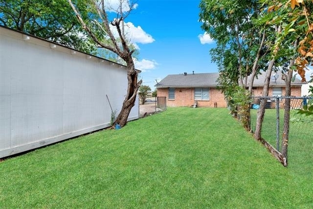 318 Hilltop Avenue - Photo 18