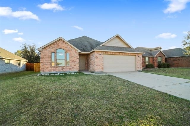119 Magnolia Street - Photo 1