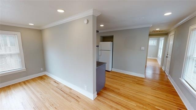 5842 Prospect Avenue - Photo 5