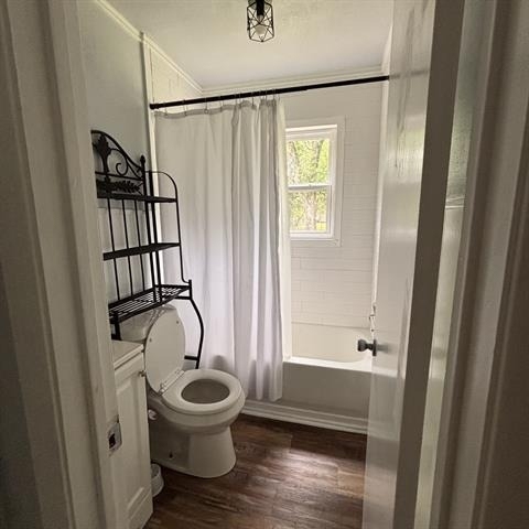 1104 Locust Street - Photo 9