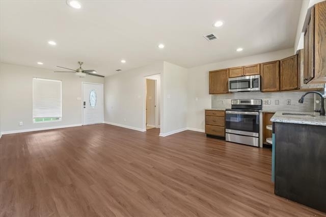 304 E Stone Road - Photo 2