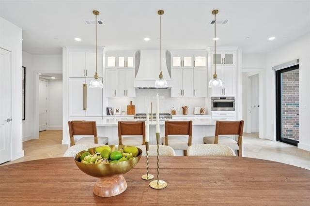 1530 Meeting Street - Photo 4