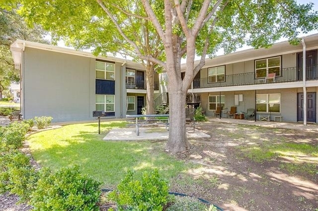 4538 Byers Avenue - Photo 7
