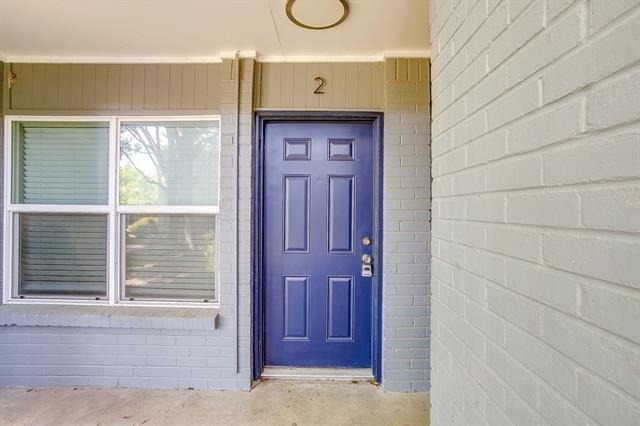 4538 Byers Avenue - Photo 0