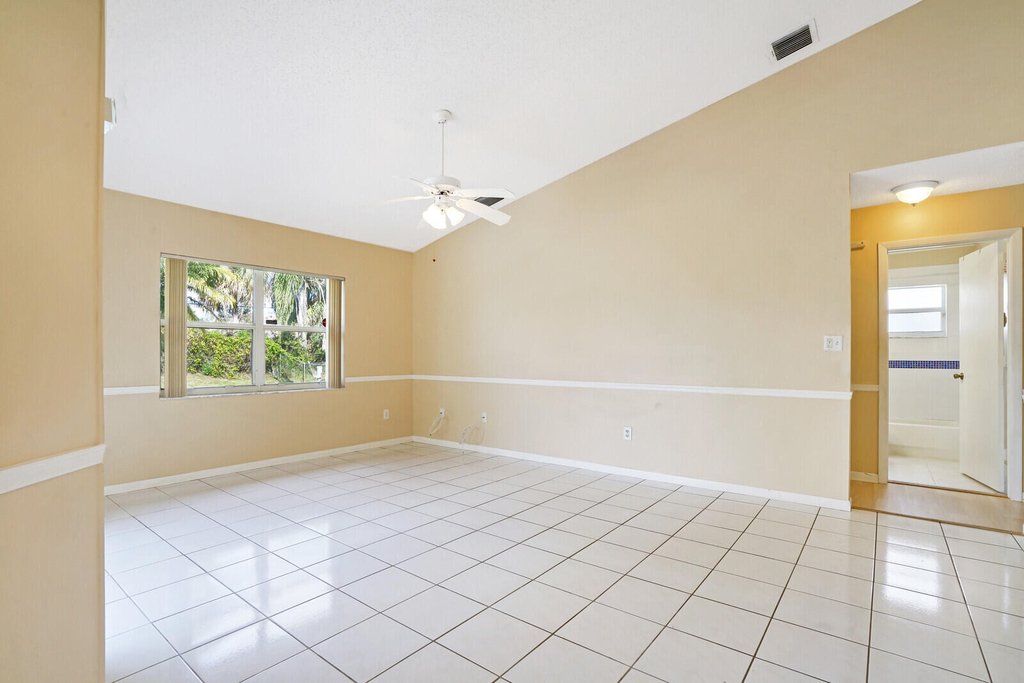 10567 Paso Fino Drive - Photo 17