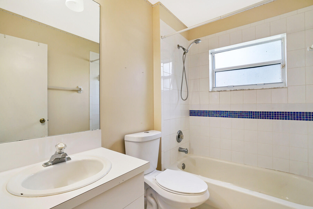 10567 Paso Fino Drive - Photo 21