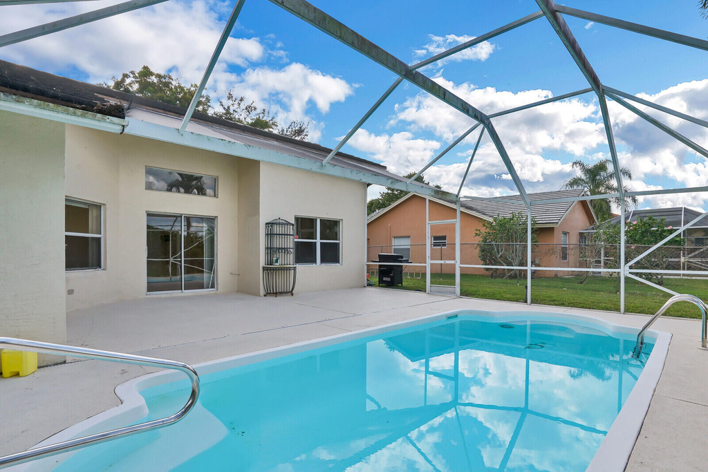10567 Paso Fino Drive - Photo 2