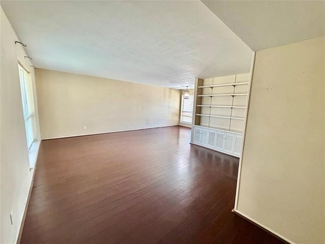 4933 Skillman Street - Photo 2