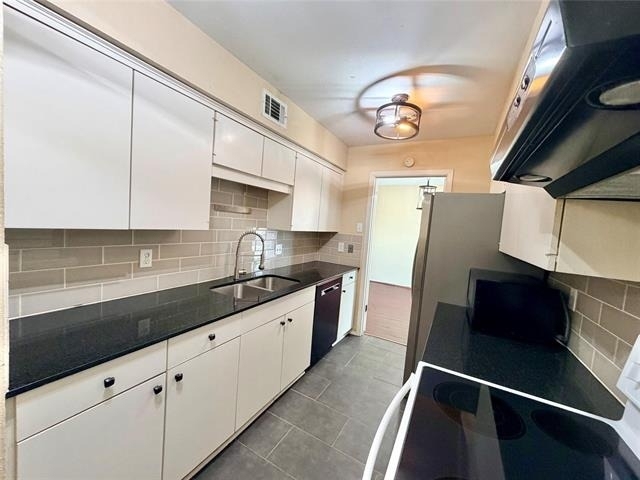 4933 Skillman Street - Photo 5