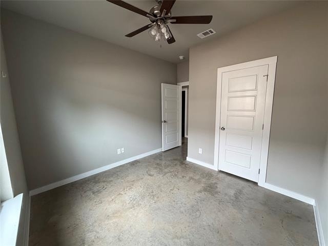 202 E Henderson Street - Photo 7