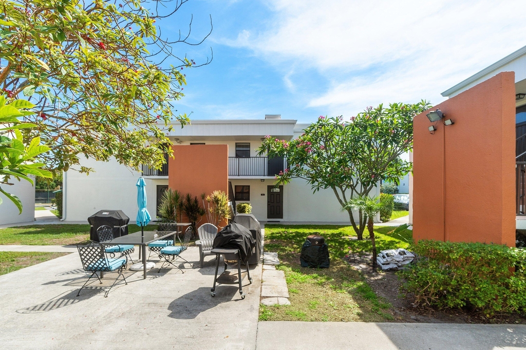 516 Osprey Drive - Photo 5