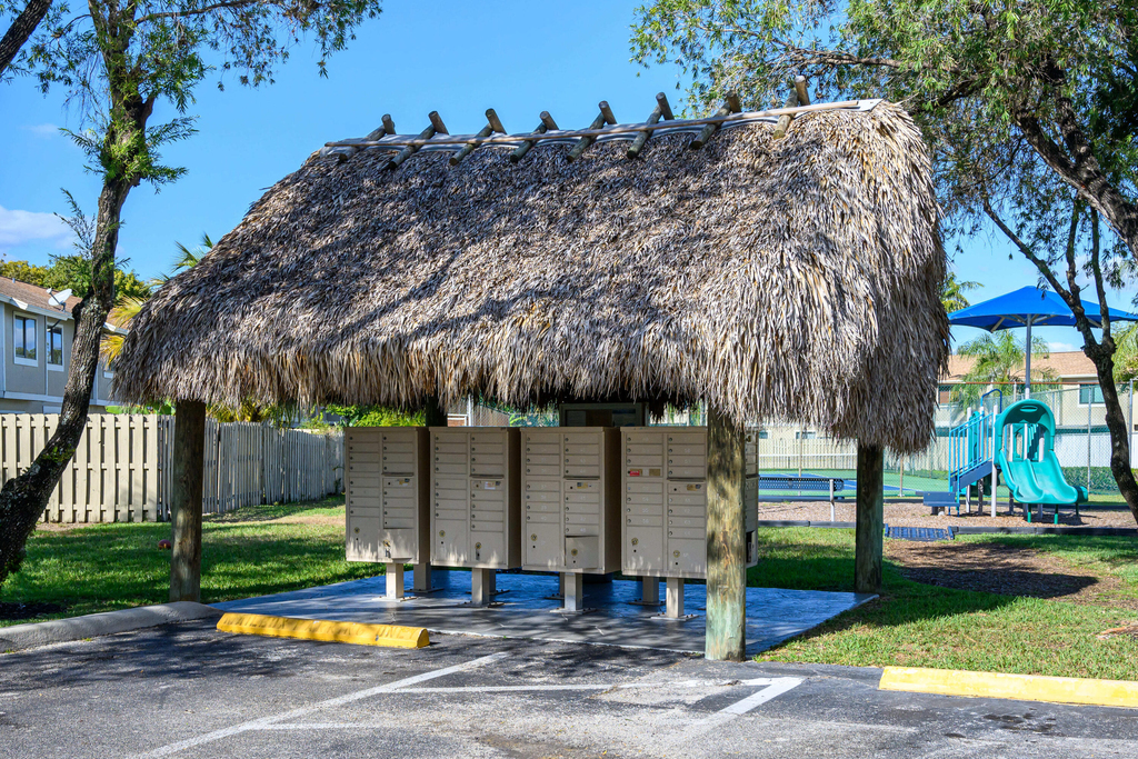 11197 Nw 37th Street - Photo 32