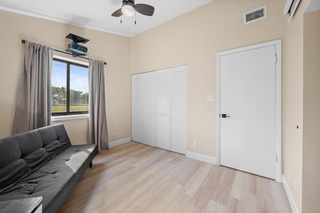 11197 Nw 37th Street - Photo 13