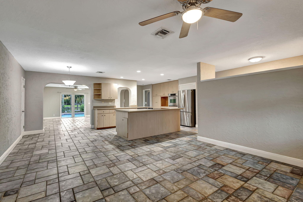 1402 Cormorant Road - Photo 6