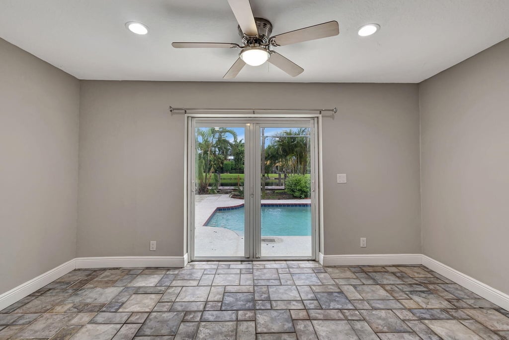 1402 Cormorant Road - Photo 10
