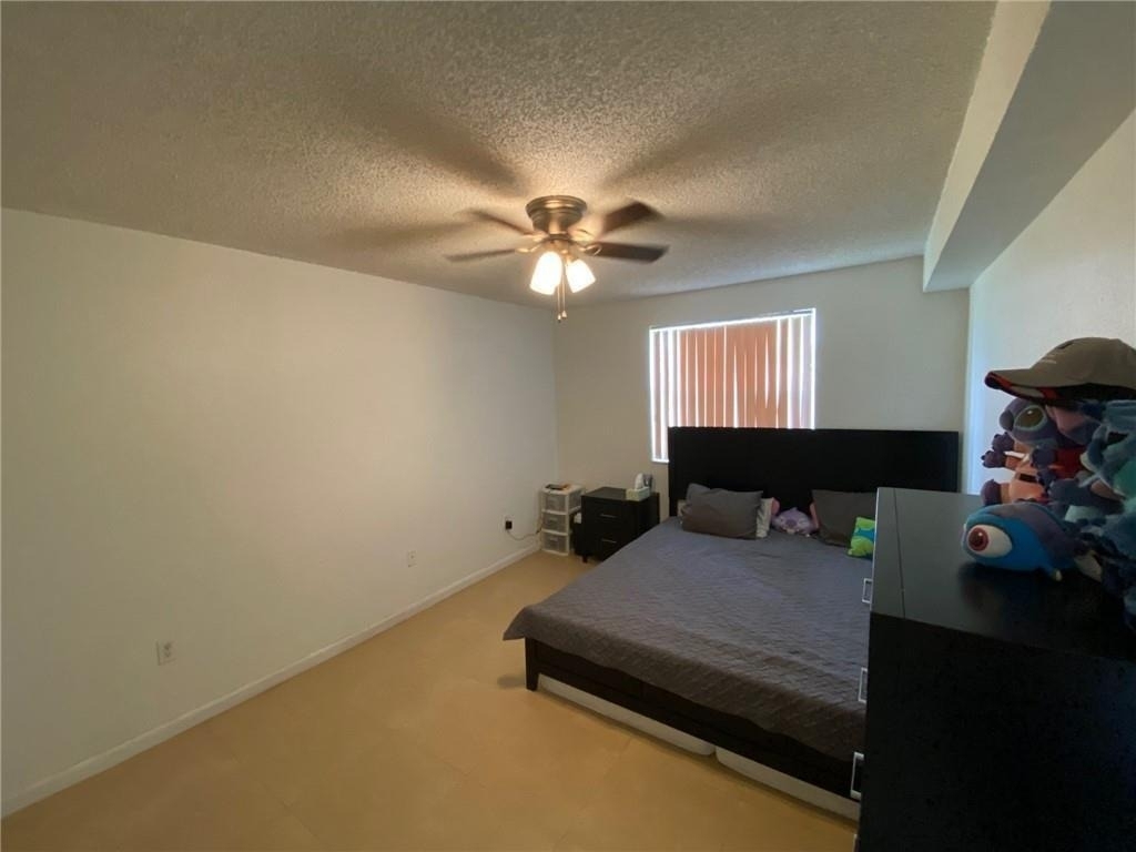 2841 N Oakland Forest Drive - Photo 8