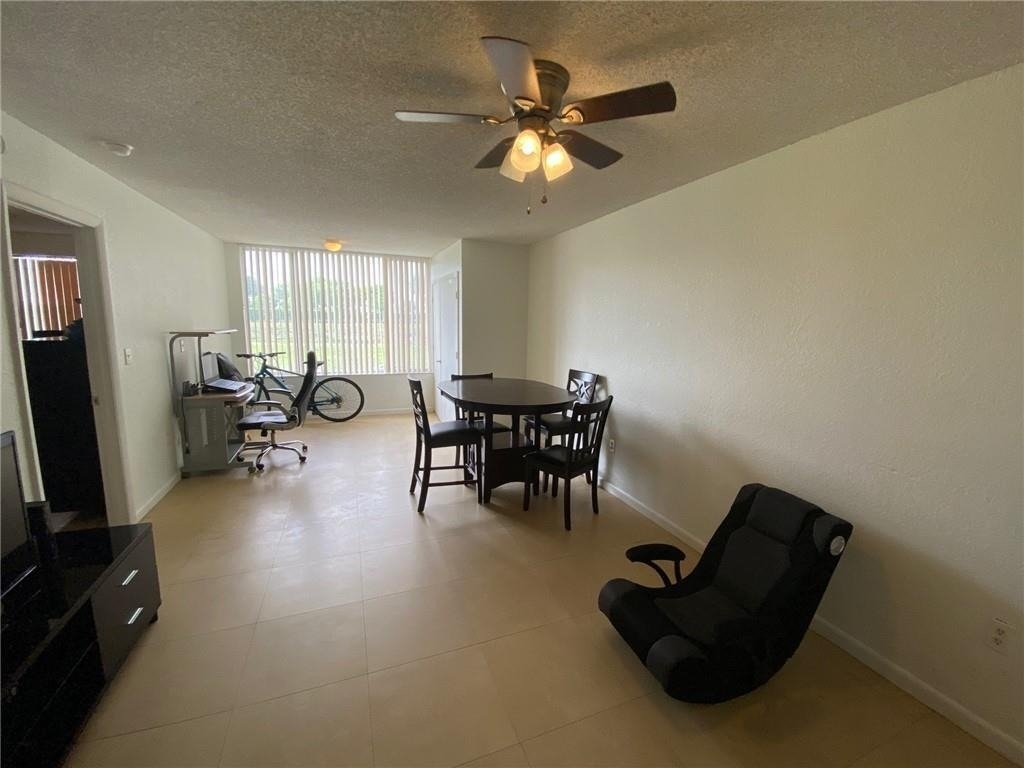 2841 N Oakland Forest Drive - Photo 4