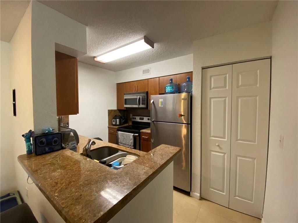 2841 N Oakland Forest Drive - Photo 2