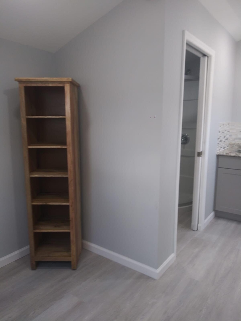 1133 Ne 15th Avenue - Photo 2