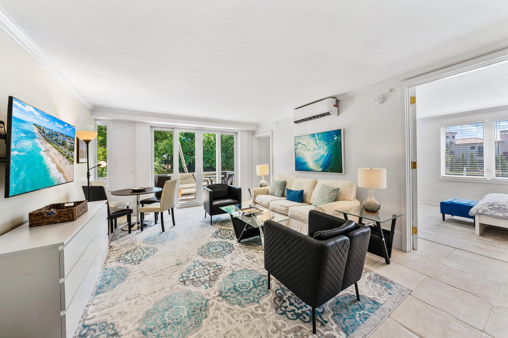 455 Worth Avenue - Photo 0