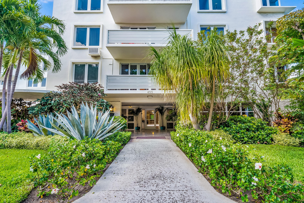 455 Worth Avenue - Photo 18