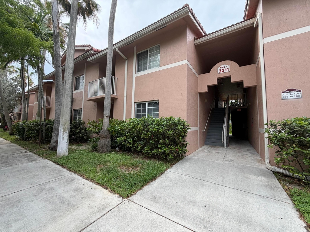 3211 Sabal Palm Manor - Photo 0