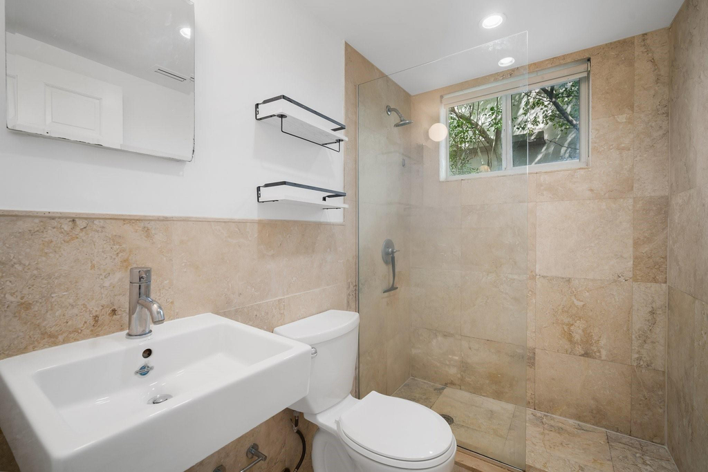 741 6th Street - Photo 10