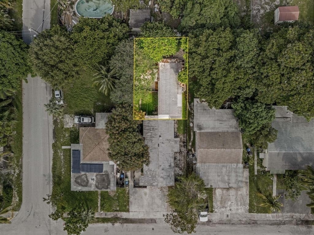 1340 Ne 1st Avenue - Photo 5