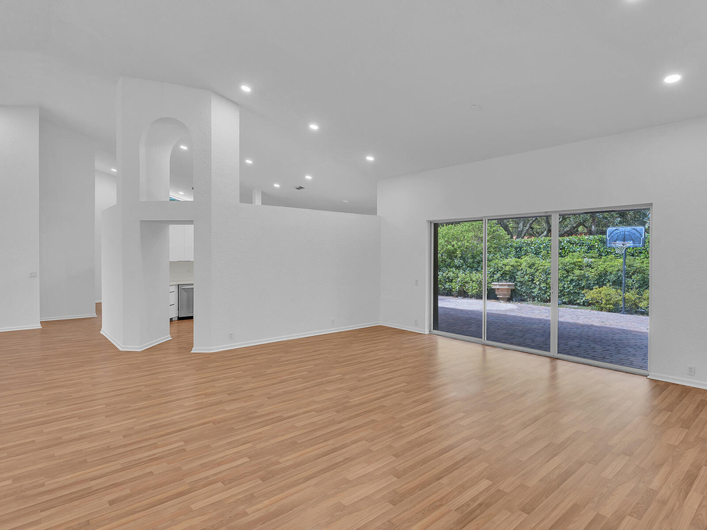 3420 Washington Lane - Photo 5
