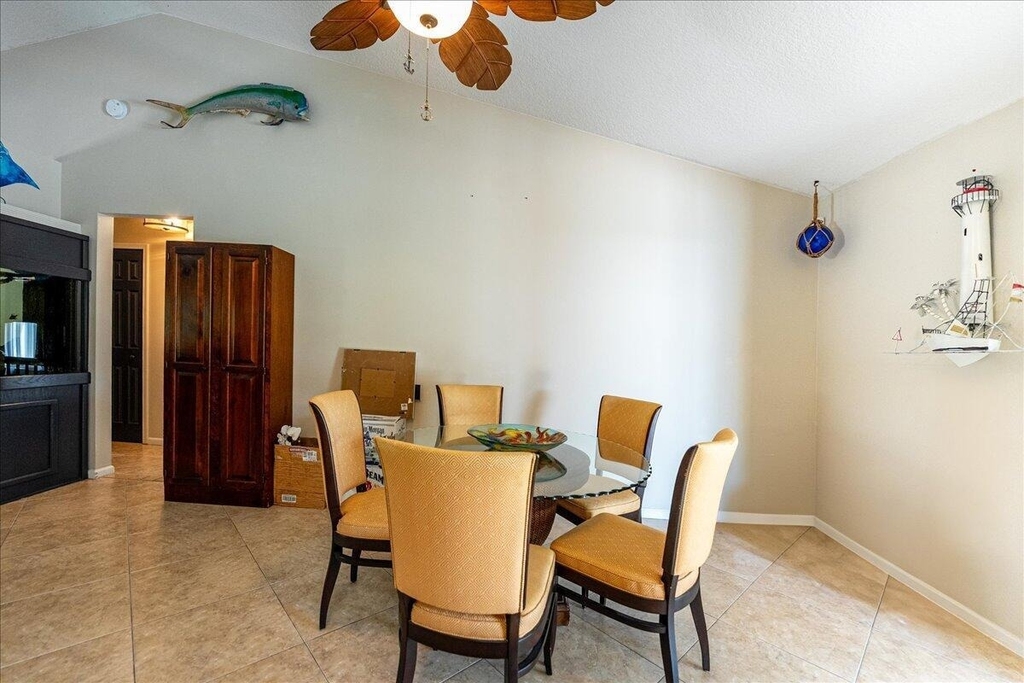279 Sw Glenwood Drive - Photo 10