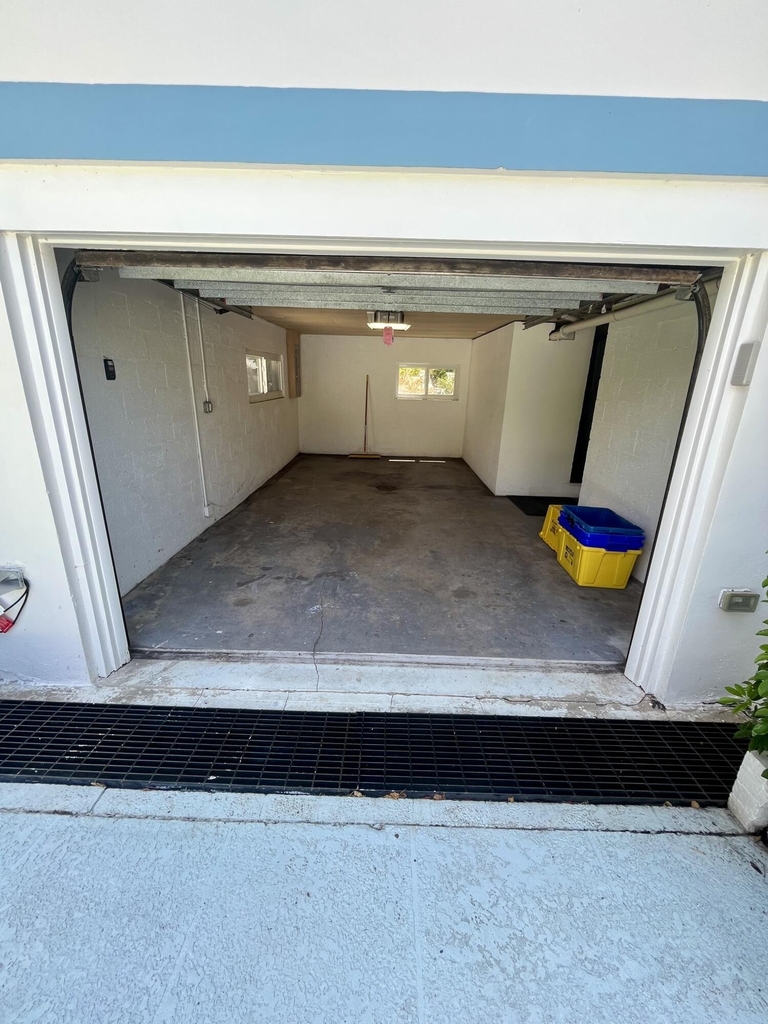 115 Dolphin Road - Photo 35
