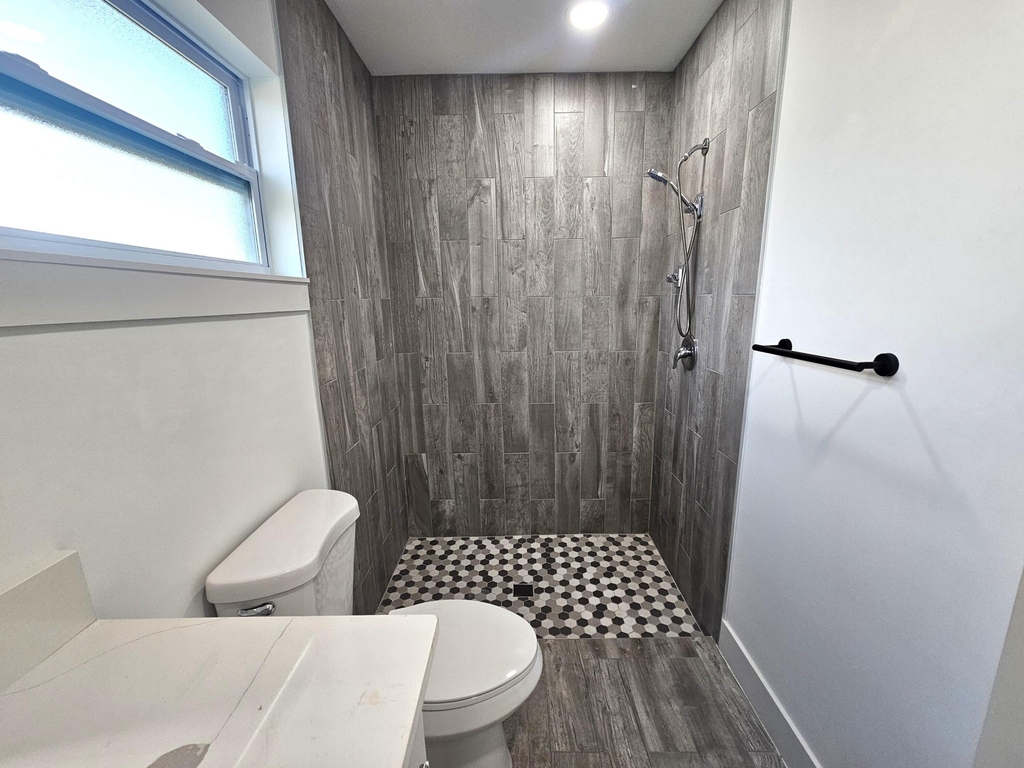 2447 Nw 5th Street - Photo 9