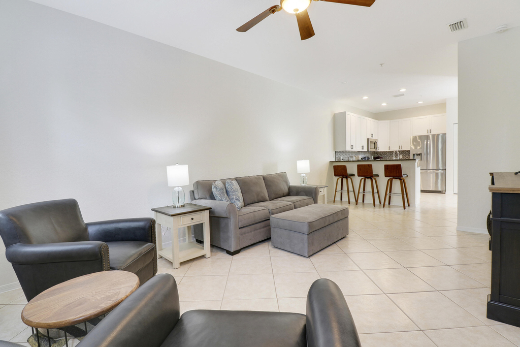 123 E Thatch Palm Circle - Photo 6